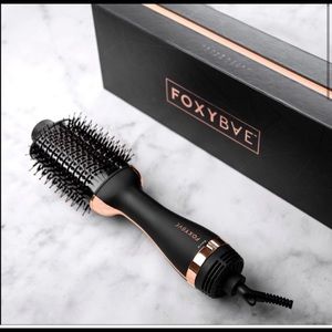 Rose Gold FoxyBae Blow Out Brush